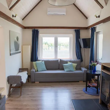 Dandelion Vendeghazak Case de vacanță Kisapati