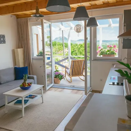 Case de vacanță Dandelion Vendeghazak *